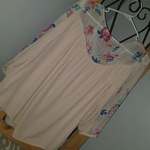 Lauren Conrad Blouse